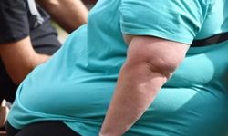 Aşırı kilo taşıyan kadınların çoğu kanser tehlikesini bilmiyor