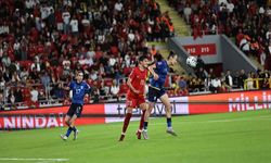 A Milli Kadın Futbol Takımı İzmir'de coştu!