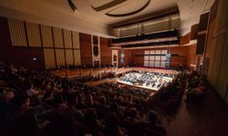 İzmir Oda Orkestrası yine büyüledi: AASSM’de alkışlar dakikalarca susmadı