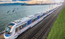 İZBAN ve TCDD yolcuları dikkat! Kamu emekçileri yarın grevde