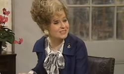 Ünlü İngiliz komedyen Prunella Scales 93 yaşında son nefesini verdi