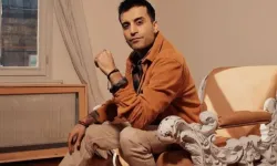 Taksim’de tansiyon yükseldi: Berkay Tulumbacı ve eşi sokak ortasında tartıştı