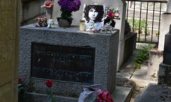 Bu çekilişi kazanan Jim Morrison ve Oscar Wilde’ın yanına gömülecek!