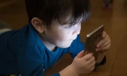 Aileler dikkat! Ekran bağımlılığı sessizce büyüyor