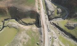 Su seviyesi düşen Gökçe Barajı zemininden tarihi yol çıktı!