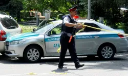 Kazakistan’da iki katlı evde çıkan yangın faciaya dönüştü: 12 kişi hayatını kaybetti