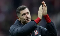 Lewandowski geleceği için sinyal verdi: “Bir süre sonra karar vereceğim”