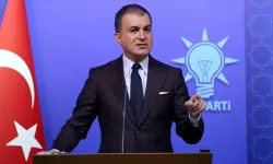 Ömer Çelik: “Gençlerin soruları ve önerileri Türkiye’nin siyasi yol haritasını şekillendirecek”