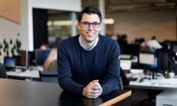 Tesla rol model oldu! Elektrikli araç üreticisi Rivian'dan CEO'suna rekor teklif