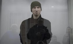 Rusya-Ukrayna savaşında bir ilk! Teslim olan Ukrayna askerini infaz eden Rus'a müebbet hapis