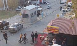 Sokak ortasında silahlı kavga: 2’si ağır 5 yaralı