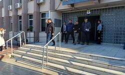 Boşanma görüşmesi ölümcül saldırıya dönüştü! Adliye önünde bıçak darbesi