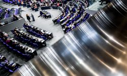 Almanya’da emeklilik reformu Meclis’ten geçti: Koalisyonda kriz derinleşti