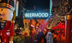 Yılbaşı ruhu İzmir’i sardı! Fotoğraf çekmek için sıraya girdiler