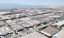 İzmir AOSB Nedim Uysal’dan RoboLig’de üç dereceli başarı