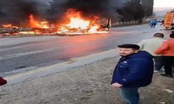 Aydın Köşk’te korkutan kaza: Çarpışan araçlar alev alev yandı