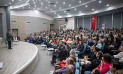 Bornova'da ailelere altın kural: "Çatışmayı bitiren iletişim sırrı anlayışta gizli!"