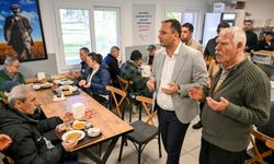 Bornova'da kent lokantalarında bu kez sofralar merhum başkan Gürbay için kuruldu!