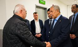 Bülent Arınç'tan yoğun bakımdaki Başkan Durbay'a özel ziyaret