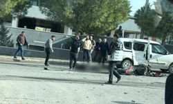 Çeşme–Dalyan yolunda feci çarpışma!