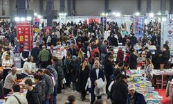 Denizli kitap fuarı pazar günü okuyuculara veda ediyor!