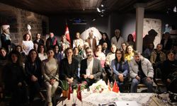 Eğitimin pusulası felsefe oldu: İzmir’de filozoflar konuşuldu