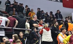 Göztepe – Beşiktaş derbisi olaylı başladı! Yaralılar var!
