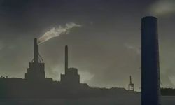 Hava kirliliği nedeniyle hayat durdu! Okullar tatil edildi!