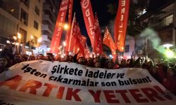 İzmir Büyükşehir Belediyesi işçilerinden meşaleli eylem!