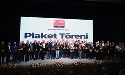 Yıllarını Topluma adayan Diş Hekimleri onurlandırıldı