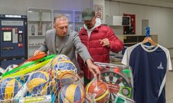 İzmir’de okullar sporla güçlendi! 1550 okula malzeme desteği