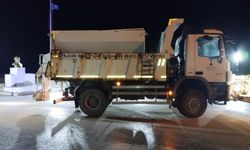 İzmir’de soğuk hava etkisini artırdı, yükseklere kar yağışı etkili oldu!