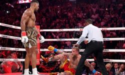 Jake Paul'u nakavt eden Anthony Joshua ölümden döndü! Joshua'nın içinde bulunduğu araçta 2 kişi can verdi