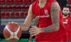 Ege Özçelik’ten kötü haber! Karşıyaka’da bir sakatlık daha