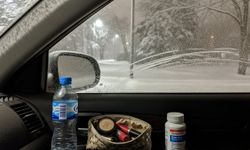 Kışın arabada unutulan her şey risk altında: Araç içindeki eşyalar kullanılamaz hale gelebilir