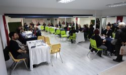 Konak'ta vatandaş söz sahibi: Komşu Buluşmaları'na yağmura rağmen rekor ilgi!