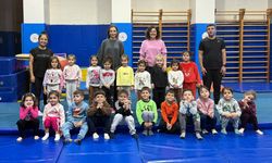 Küçük yaşta büyük adım! Minikler cimnastiğe başladı