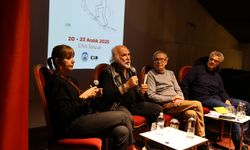 Efes Selçuk’ta mizah ve kent belleği buluşması