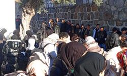 Bodrum’da göçmen operasyonu: Kiralık evde 30’u çocuk 82 kişi yakalandı