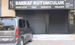 “Güvenilir esnaf” iddiası çöktü: Topladığı altınlarla kaybolan kuyumcu İzmir’de tutuklandı