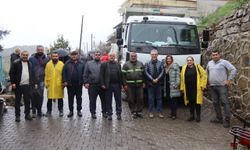 Başkan Tetik: “Nazilli’nin geleceğini fidanlarla büyütüyoruz”