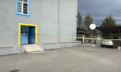 Ortaokulda skandal! 12 yaşındaki öğrenci okul müdürünü vurdu!