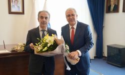 Ege Üniversitesi’nde rektörlük değişimi! “Bu bayrak daha ileriye taşınacak”