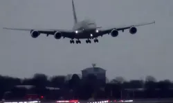 PSG uçağında panik anları!