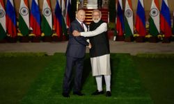 Rusya-Hindistan görüşmeleri başladı: Su-57 ortak üretimi gündemde!