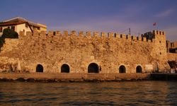 Savunmadan sanata: Foça'daki Beş Kapılar Kalesi’nin şaşırtan dönüşümü