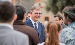 Tugay’dan net mesaj: “Gençleri yalnız bırakan değil, önünü açan bir belediyeyiz”