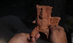 UNESCO mirasında çığır açan buluş: Tütsü kabındaki yazıt, Efes'in ticaret ağını gösterdi