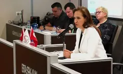 Karşıyaka Meclisi'ne damga vurdu: Başkan Ünsal ile AK Partili Ünal arasında gerilim!