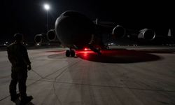 ABD uçakları Katar'daki El Udeyd üssünden tahliye ediliyor: Saldırı kapıda mı?